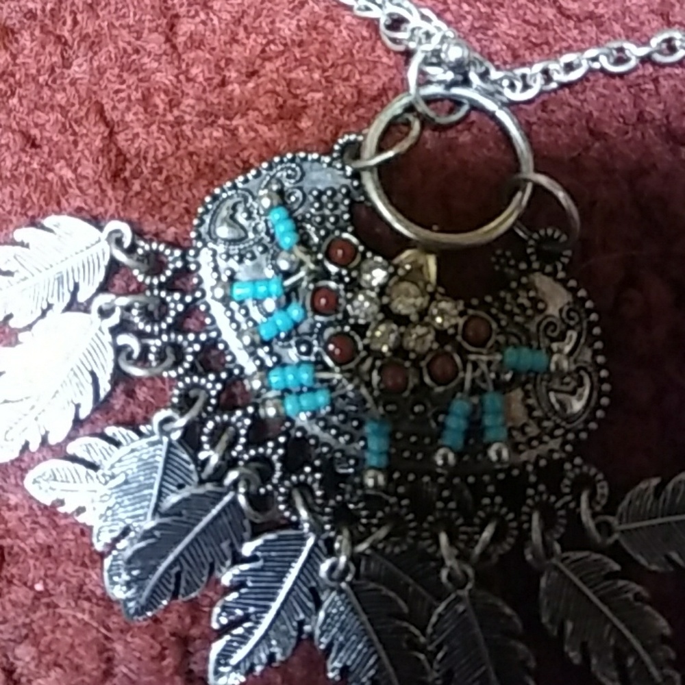 silver necklace - Picture 3 of 3